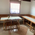 아파트 Apartma Med Vinogradi 류토메르