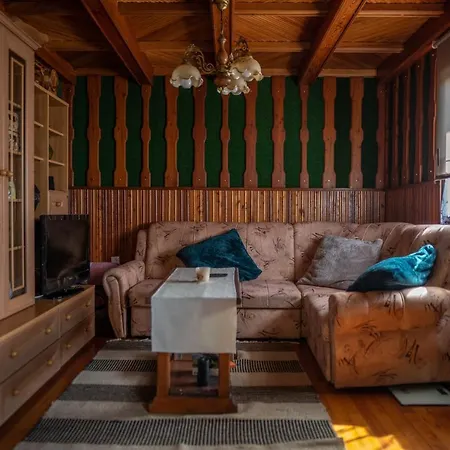 Apartma Med Vinogradi Ljutomer